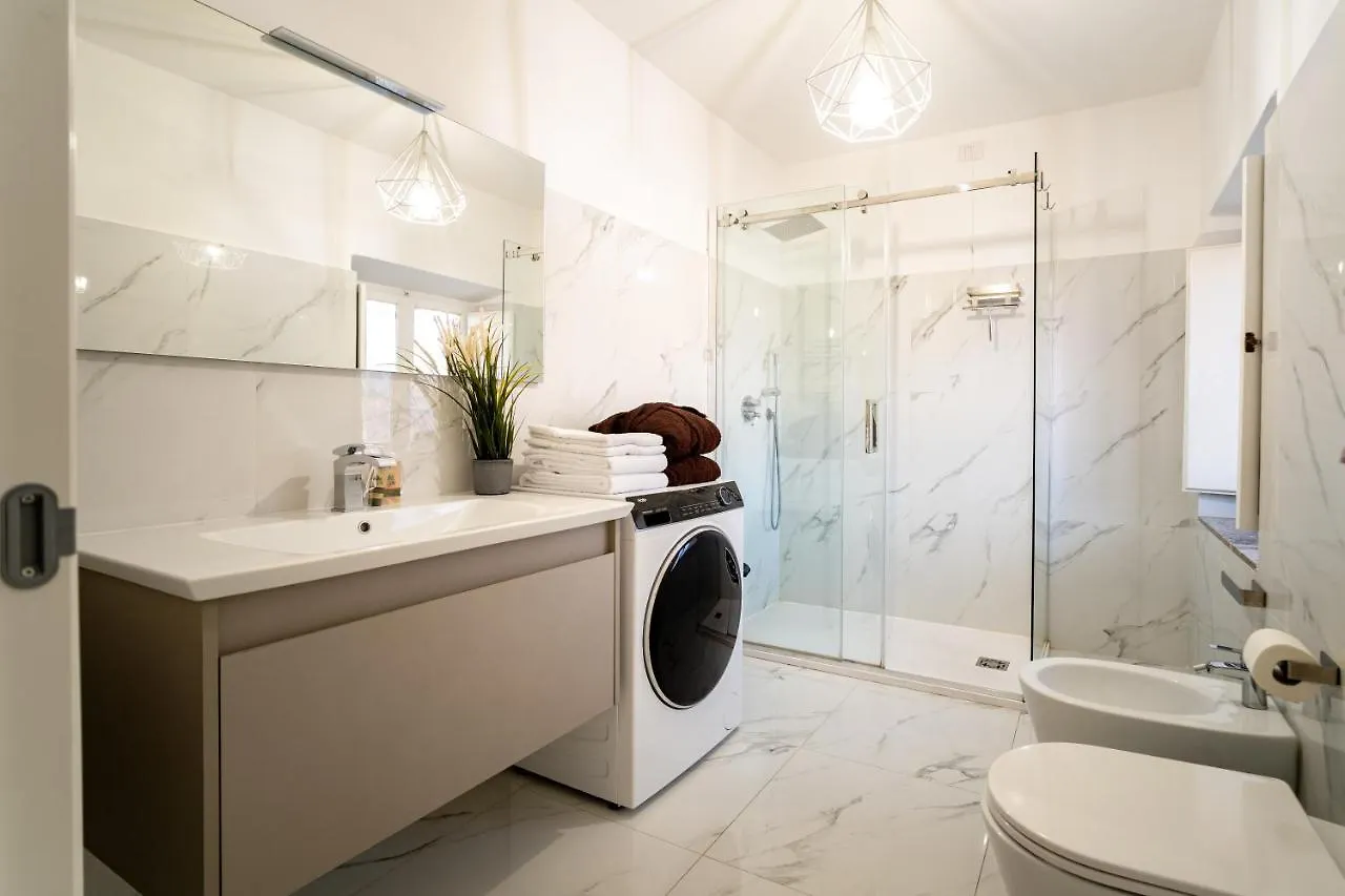 Dorderio 41 - Private Parking And Self Check-In Apartment Brugherio Italy